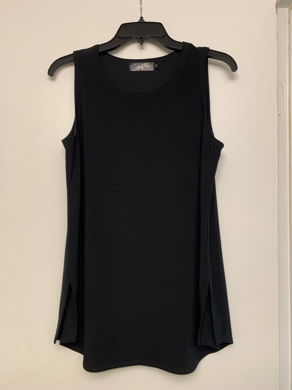 Sympli Black Sleeveless Scoop Neck Tunic Top